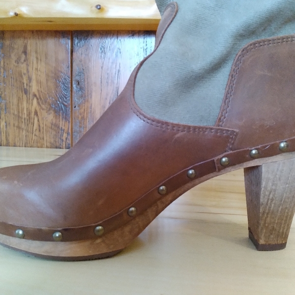 Tall platform clog boots - Picture 5 of 9